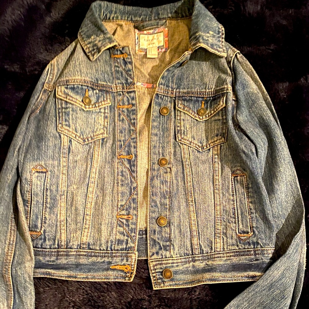 Forever 21 Jean Jacket Size Small